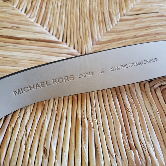 Michael Kors MK Signature Logo Belt NEW! - Picture 10 of 10
